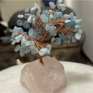 Aquamarine tree on rose quartz base